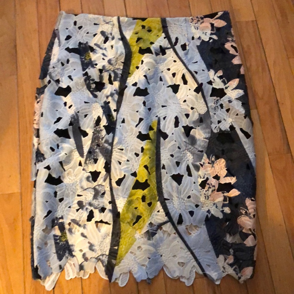 Bar III Lace Skirt, Lined.